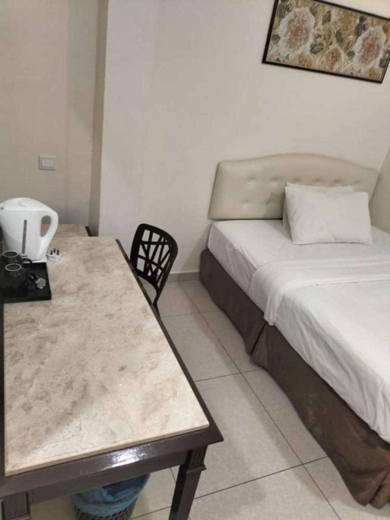 סיטיאוון Sam Hotel מראה חיצוני תמונה
